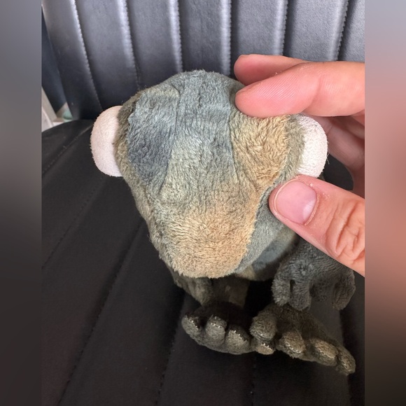 Jellycat Colin Chameleon - Picture 3 of 7